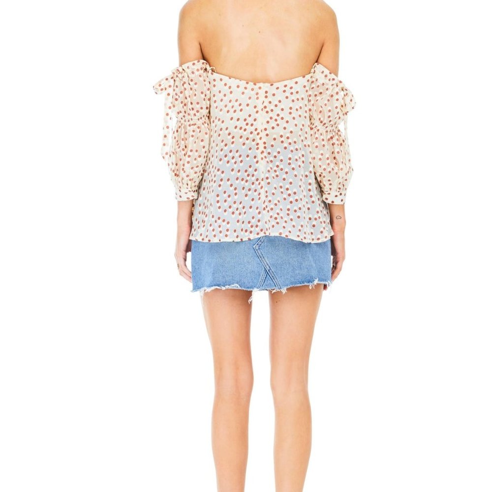 ASTR the Label Off Shoulder Top Size XS - Picture 3 of 6